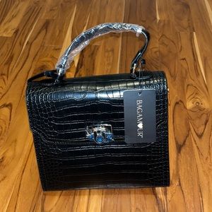 Bagamour NWTs Women’s Purse